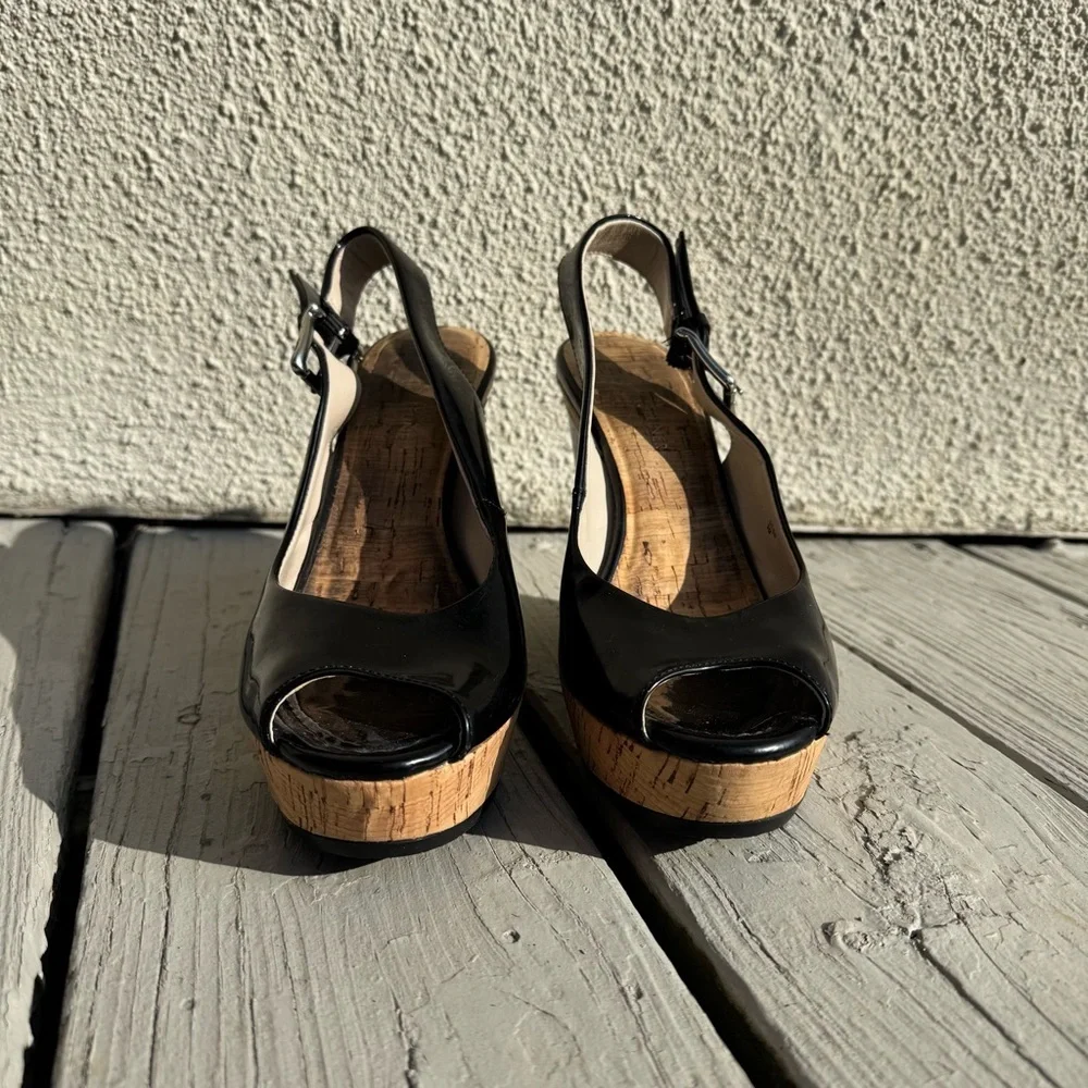 Donald pliner // debb black patent leather cork peel toe high heels size 9